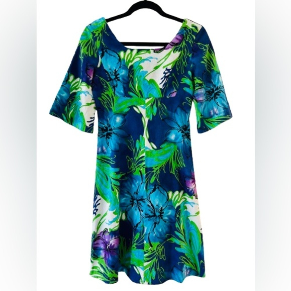 Vintage 1970’s Hawaiian Ui-Maikai 100% Cotton Luau Dress 
Size Small